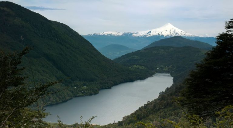 trekking chile